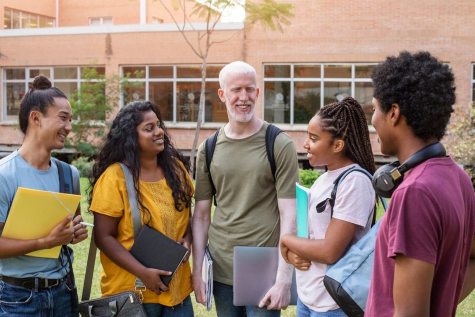 Detaillierte Finanzanalyse und Datenvisualisierung